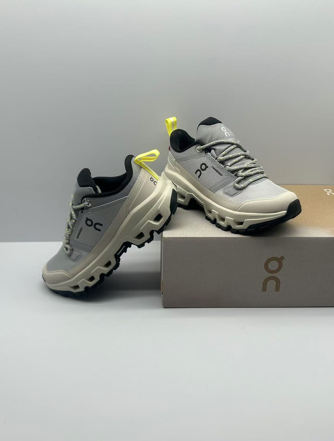 “Durable Waterproof Hiking Shoes for Outdoor Expeditions in Various Sizes” - 图片 8