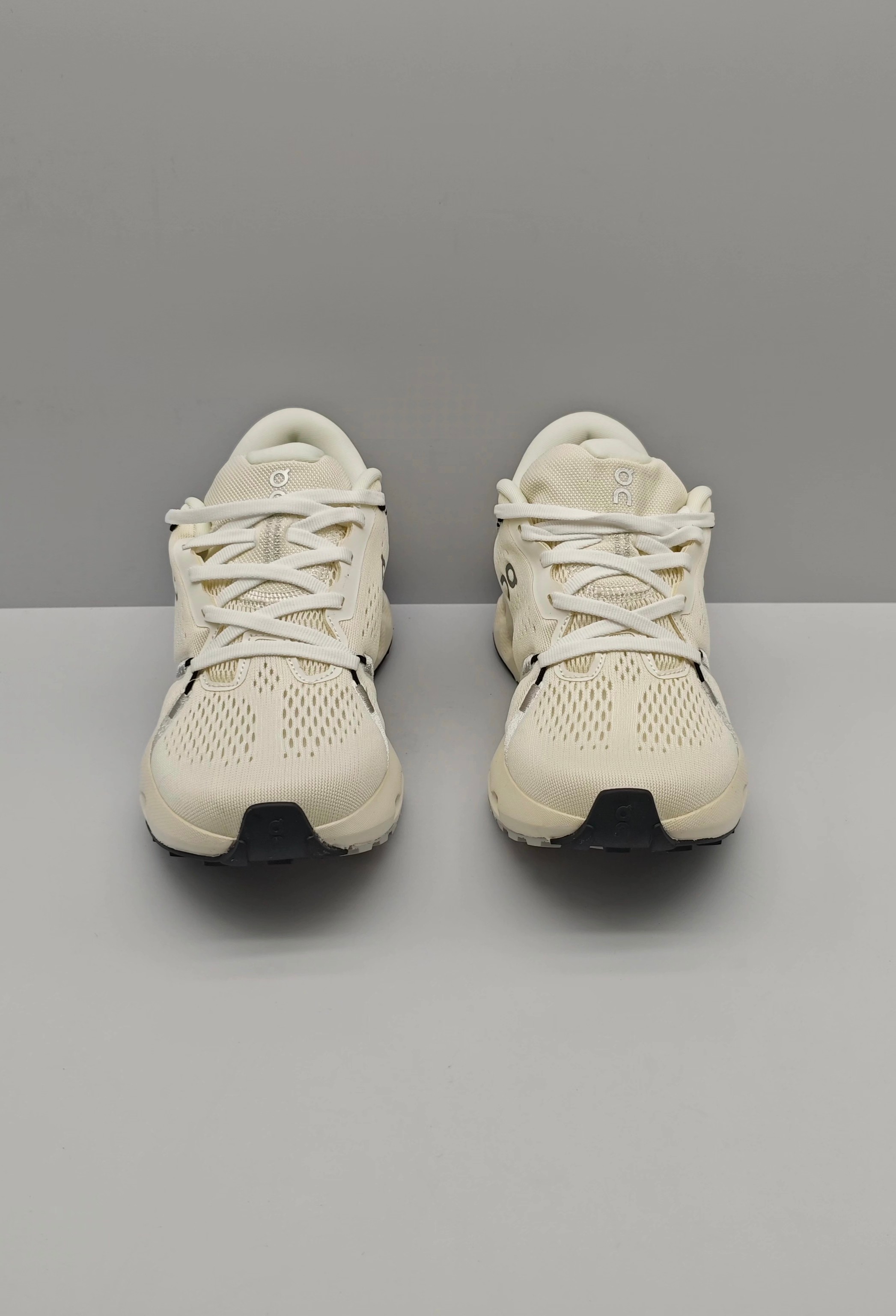 “New Claudsurfer 2 Leisure Sneakers: Light, Smooth, Comfy, Various Sizes Available” - 图片 2