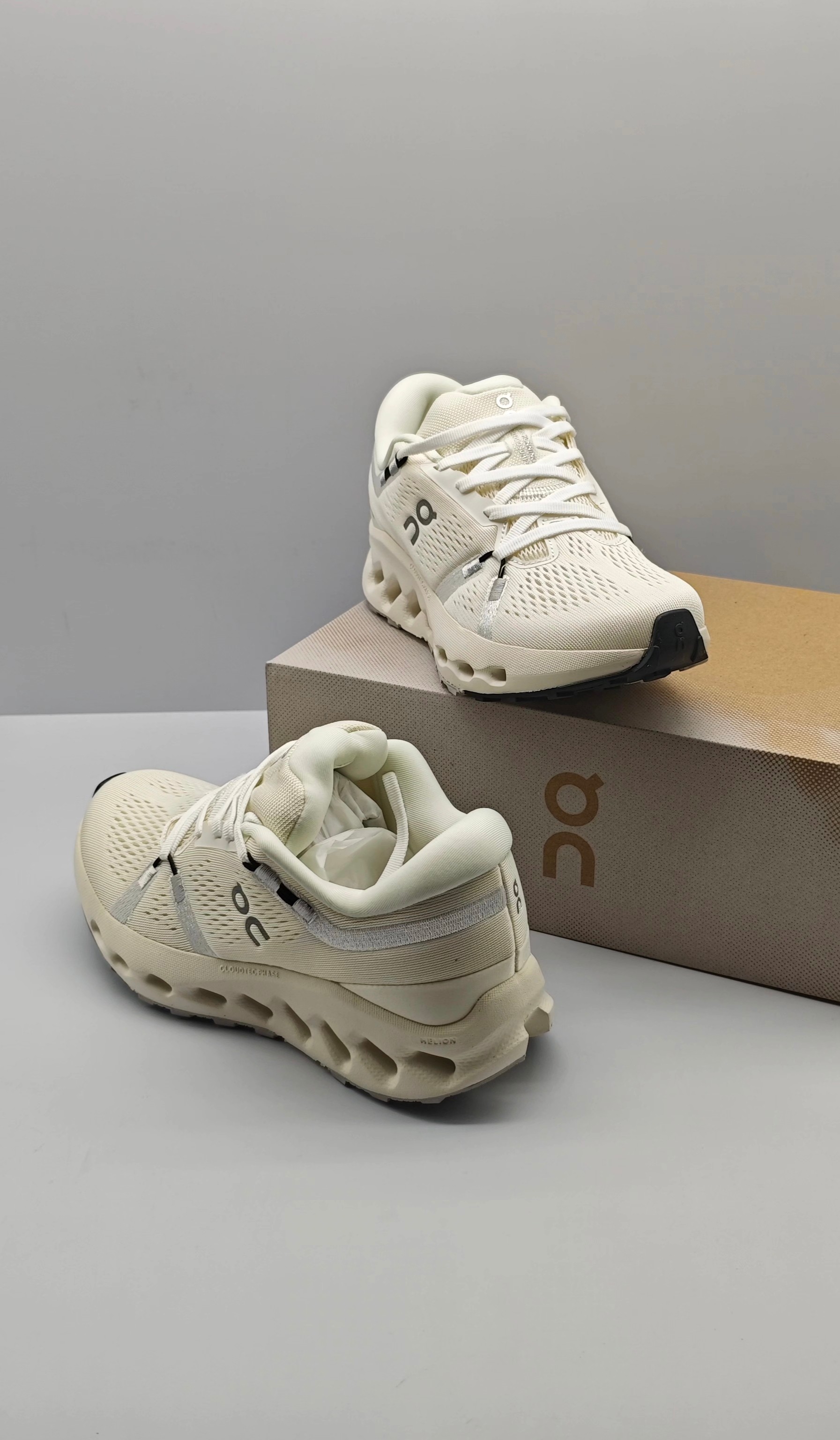 “New Claudsurfer 2 Leisure Sneakers: Light, Smooth, Comfy, Various Sizes Available” - 图片 9
