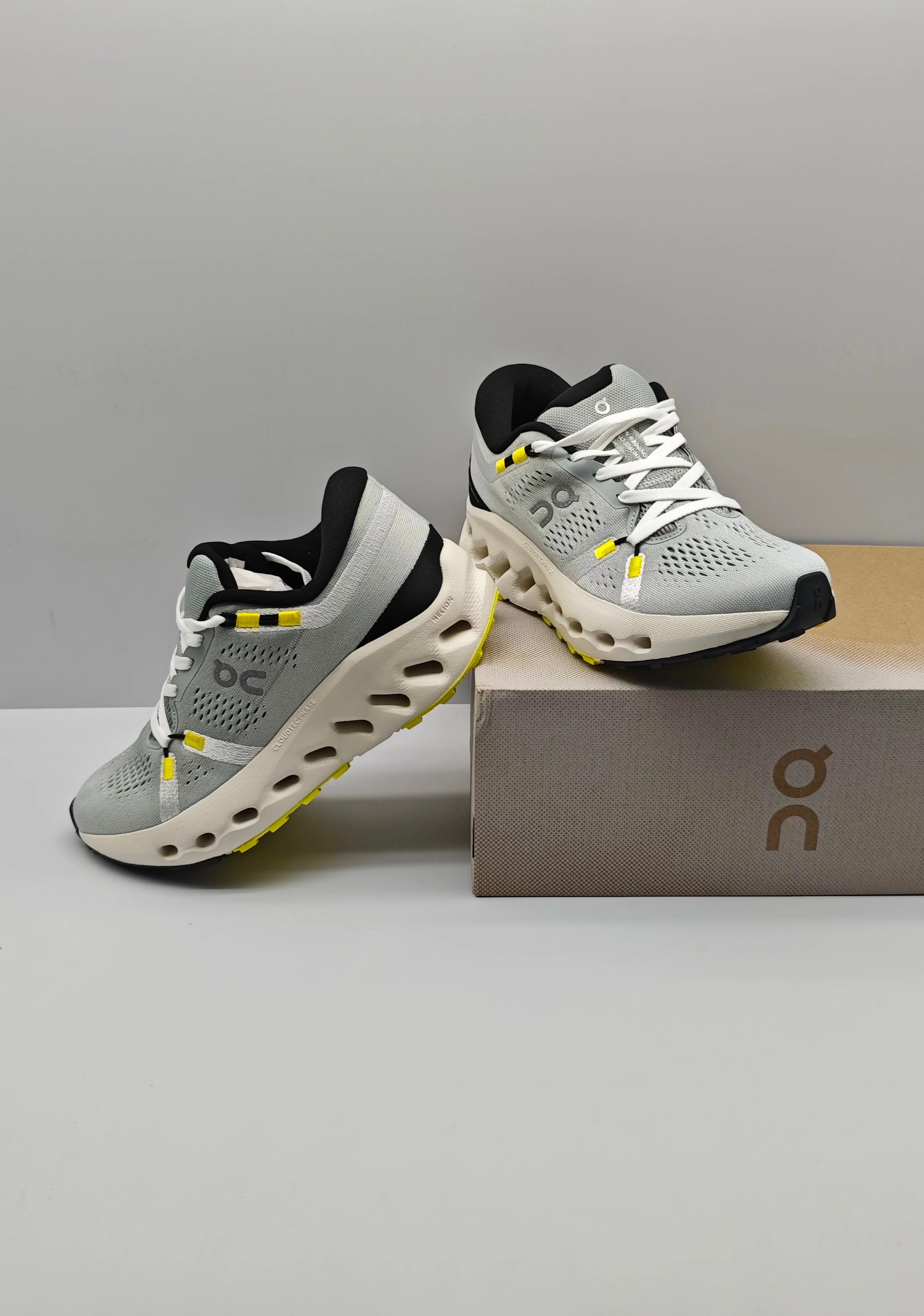 “New Claudsurfer 2 Leisure Sneakers: Lightweight, Comfortable, Unisex, Various Sizes Available” - 图片 7