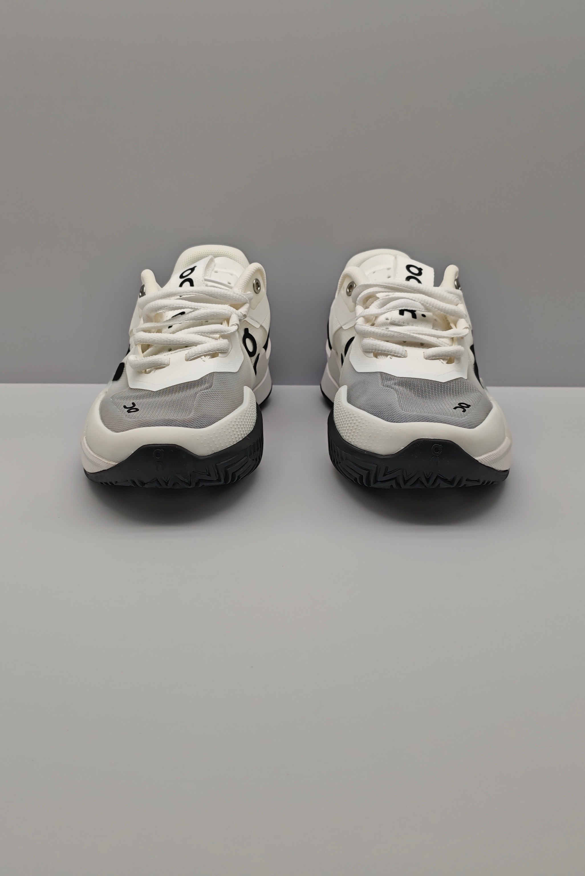 💰525 ON THE THE ROGER 2 昂 昂 昂 费 SIZE: 36 37 38 39 40 41 42 43 44 45 - 图片 2