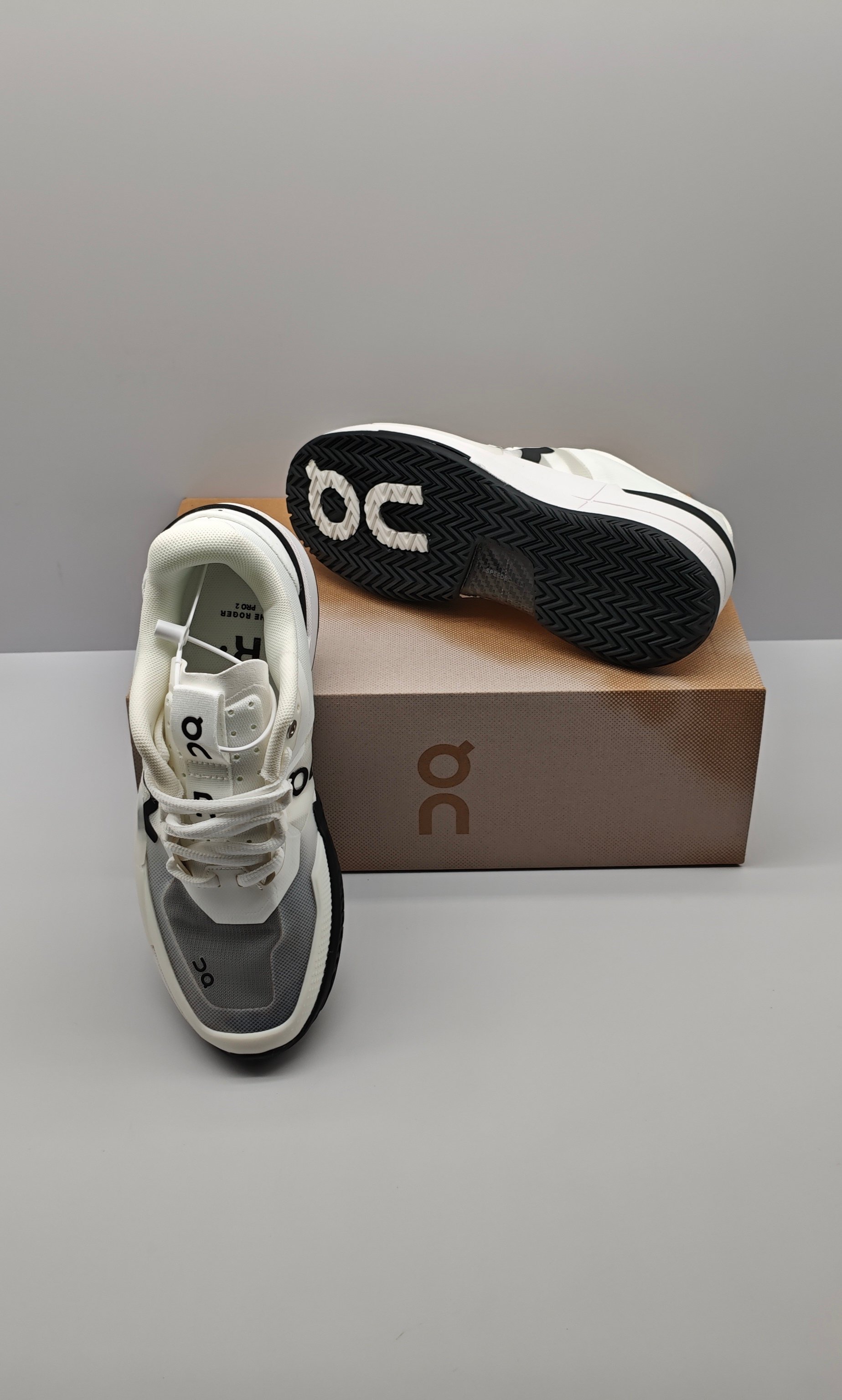 💰525 ON THE THE ROGER 2 昂 昂 昂 费 SIZE: 36 37 38 39 40 41 42 43 44 45 - 图片 9