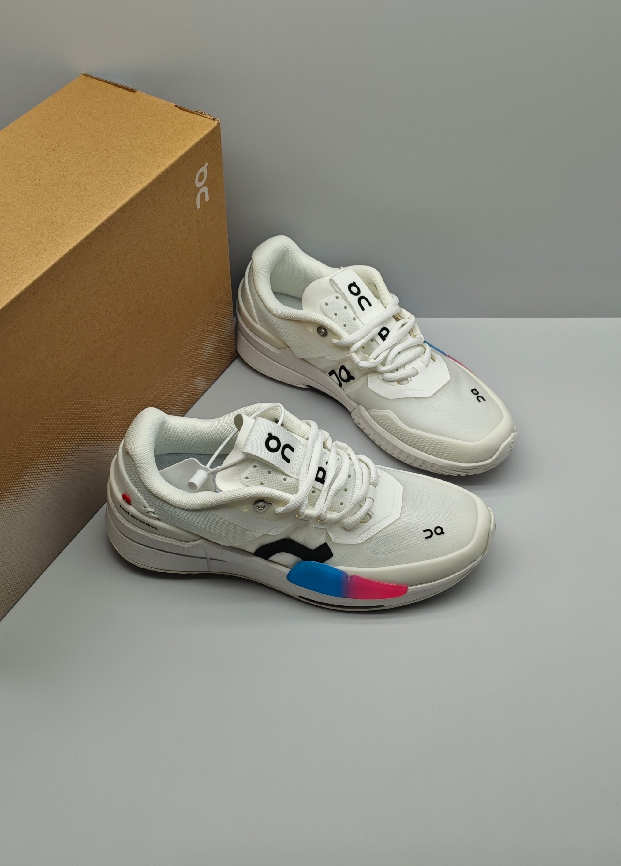 💰525 ON THE THE ROGER 2 昂 昂 昂 费 SIZE: 36 37 38 39 40 41 42 43 44 45 - 图片 4