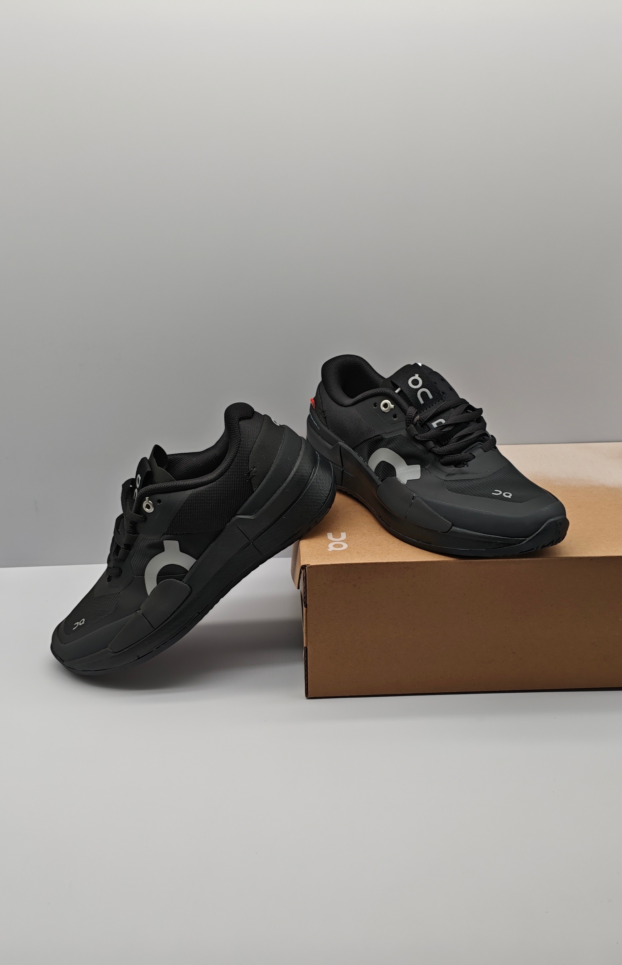 💰525 ON THE THE ROGER 2 昂 昂 昂 费 SIZE: 36 37 38 39 40 41 42 43 44 45 - 图片 7