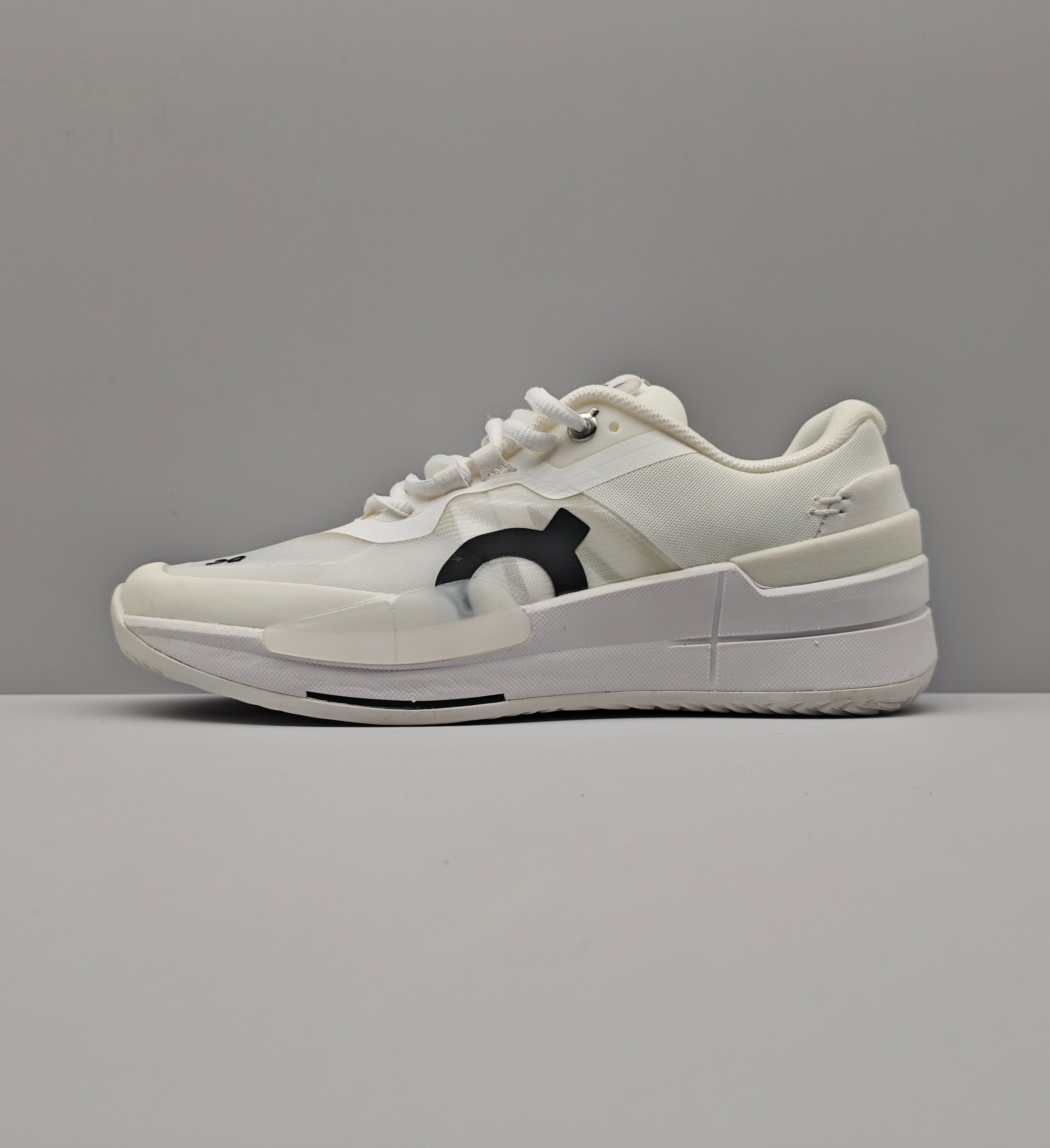 💰525 ON THE THE ROGER 2 昂 昂 昂 费 SIZE: 36 37 38 39 40 41 42 43 44 45