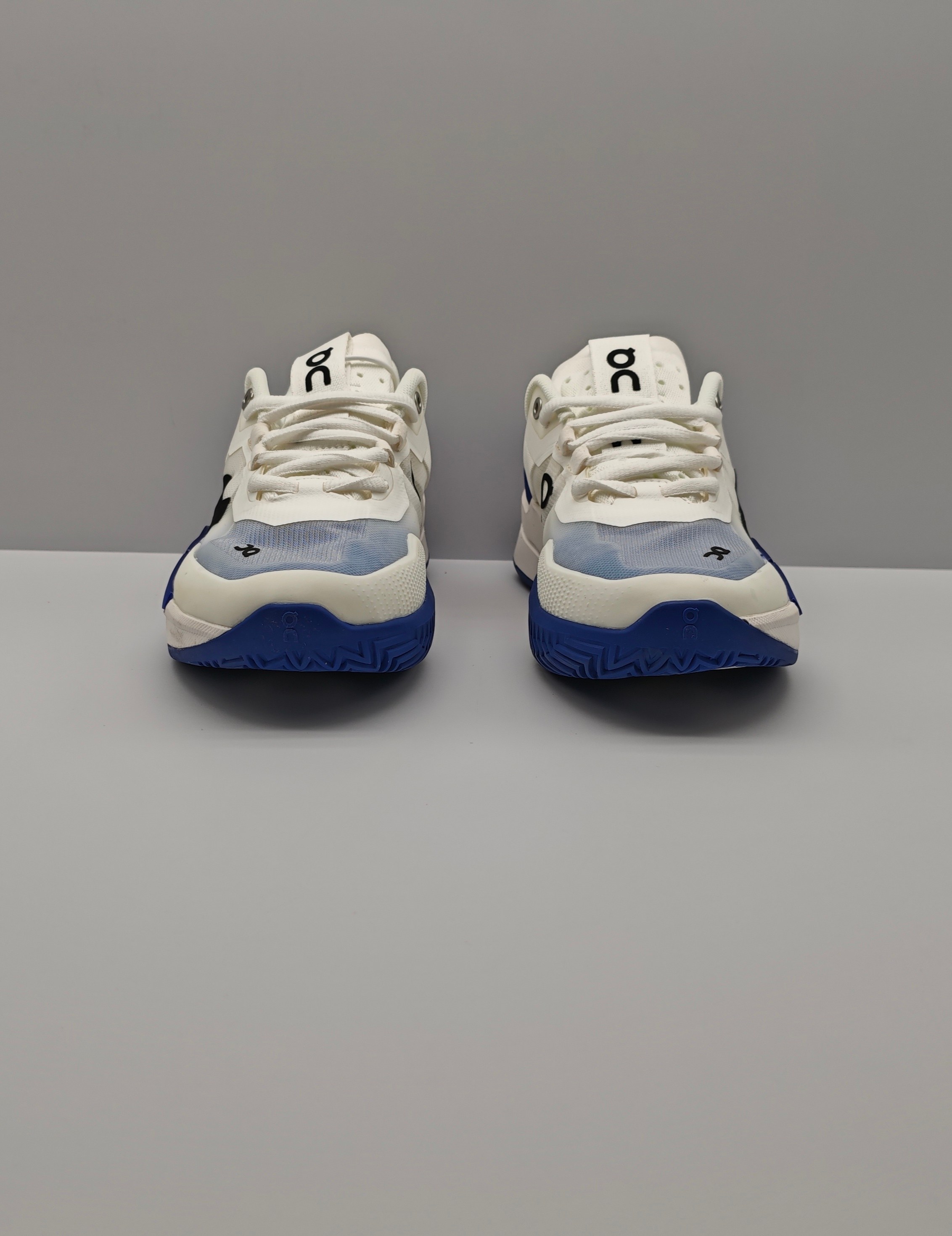 💰525 ON THE THE ROGER 2 昂 昂 昂 费 SIZE: 36 37 38 39 40 41 42 43 44 45 - 图片 2