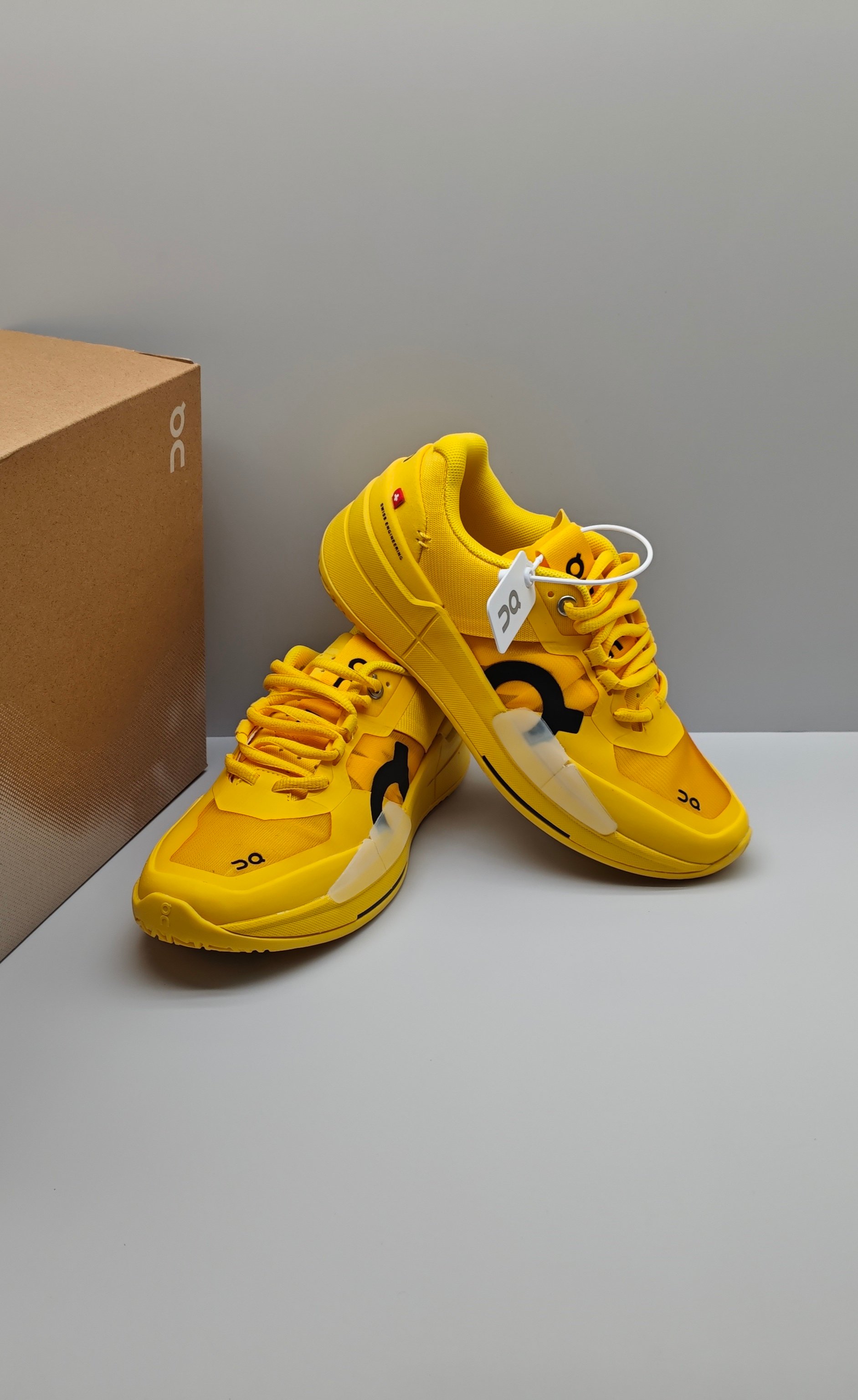 💰525 ON THE THE ROGER 2 昂 昂 昂 费 SIZE: 36 37 38 39 40 41 42 43 44 45 - 图片 5