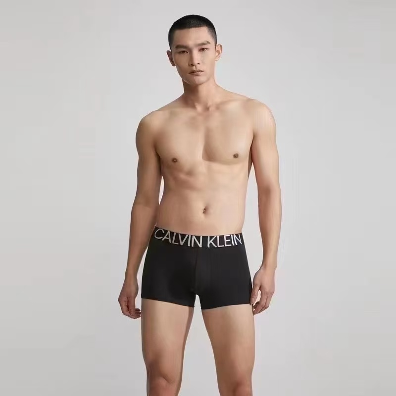 【CK摩登引力带】一盒三条装
贸易公司订单追加500盒卖完无补,独家福利…明星同款!2025 年CK