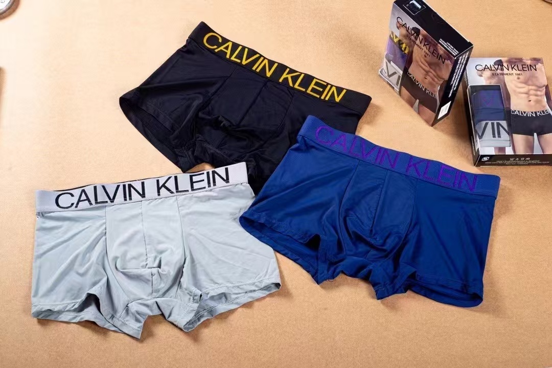 【CK摩登引力带】一盒三条装
贸易公司订单追加500盒卖完无补,独家福利…明星同款!2025 年CK