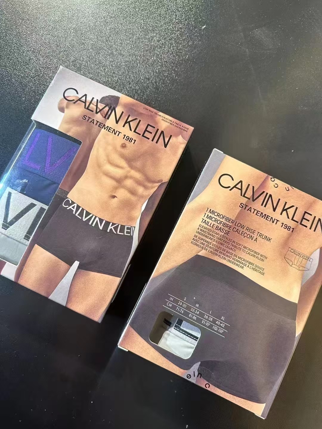 【CK摩登引力带】一盒三条装
贸易公司订单追加500盒卖完无补,独家福利…明星同款!2025 年CK