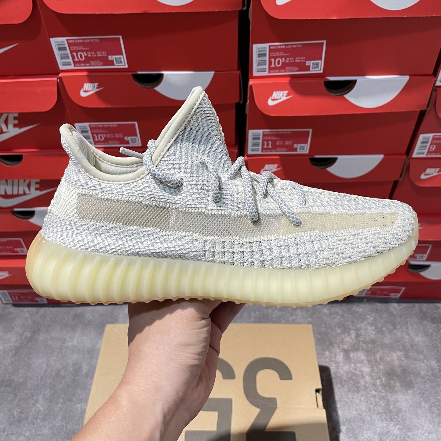 Yeezy Boost 350 V2 FU9161