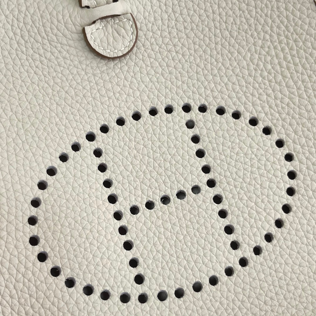 Hermès Year-end spot!! Evelyne series