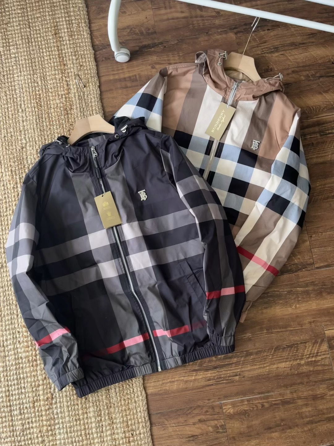 Replica 1: 1 hoge kwaliteit
 Burberry Kleding Jas &Jassen Windjack Bovenzijde met capuchon