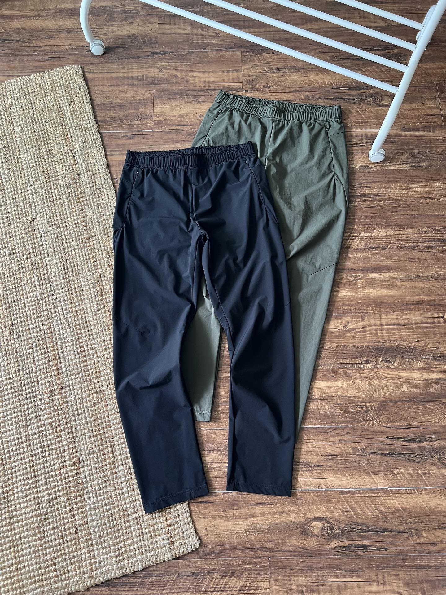 Helly Hansen Lightweight Athletic Pants - Breathable & Quick-Drying