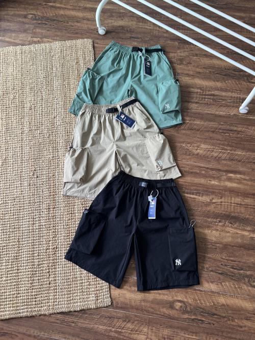 MLB Men's Cargo Shorts Summer New York Yankees Embroidered Logo 1 MLB Men's Cargo Shorts Summer New York Yankees Embroidered Logo