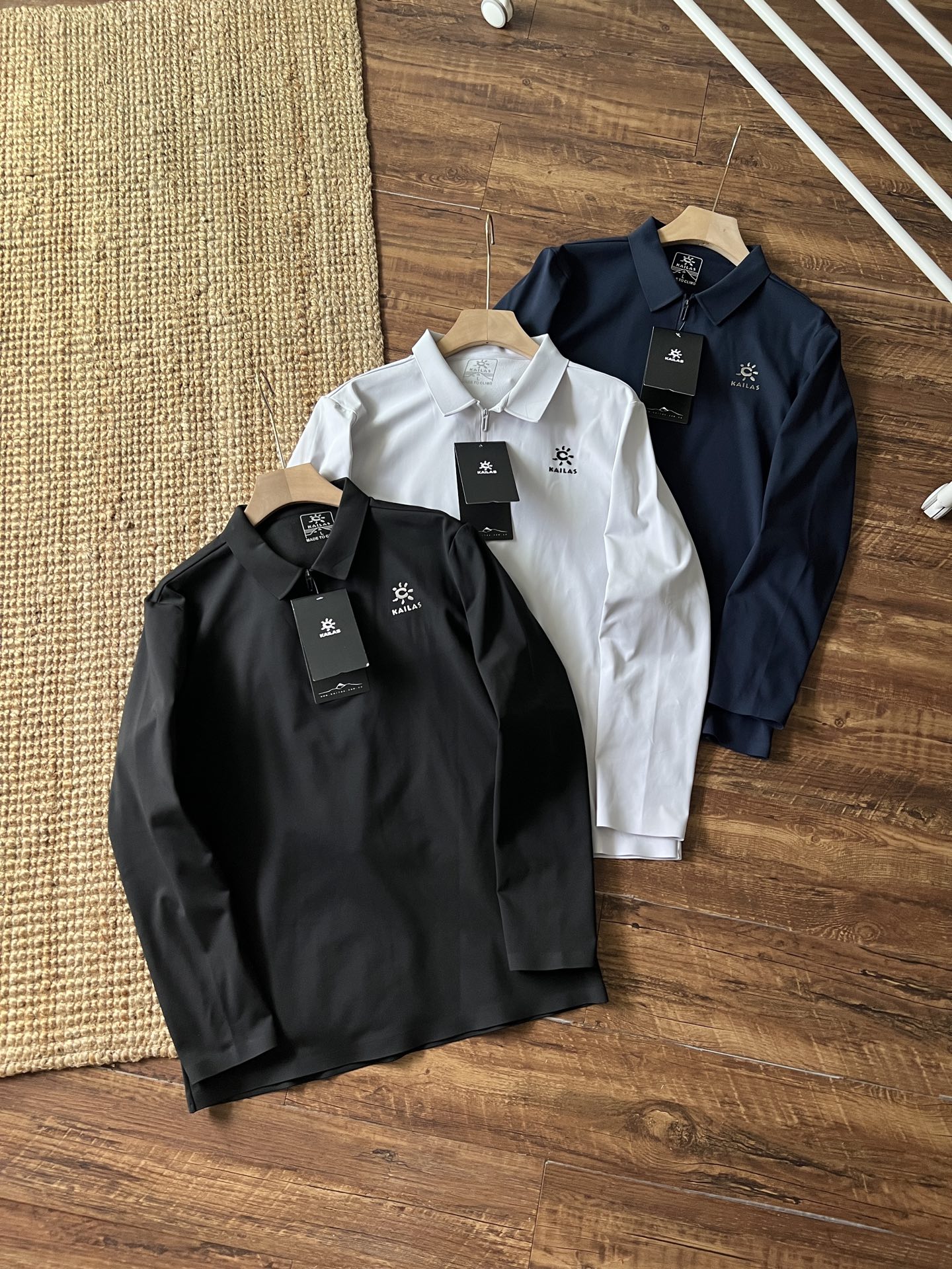 _dk19s_OmJAedN-J7cZ959Q3jxacYl1oeLgECafw