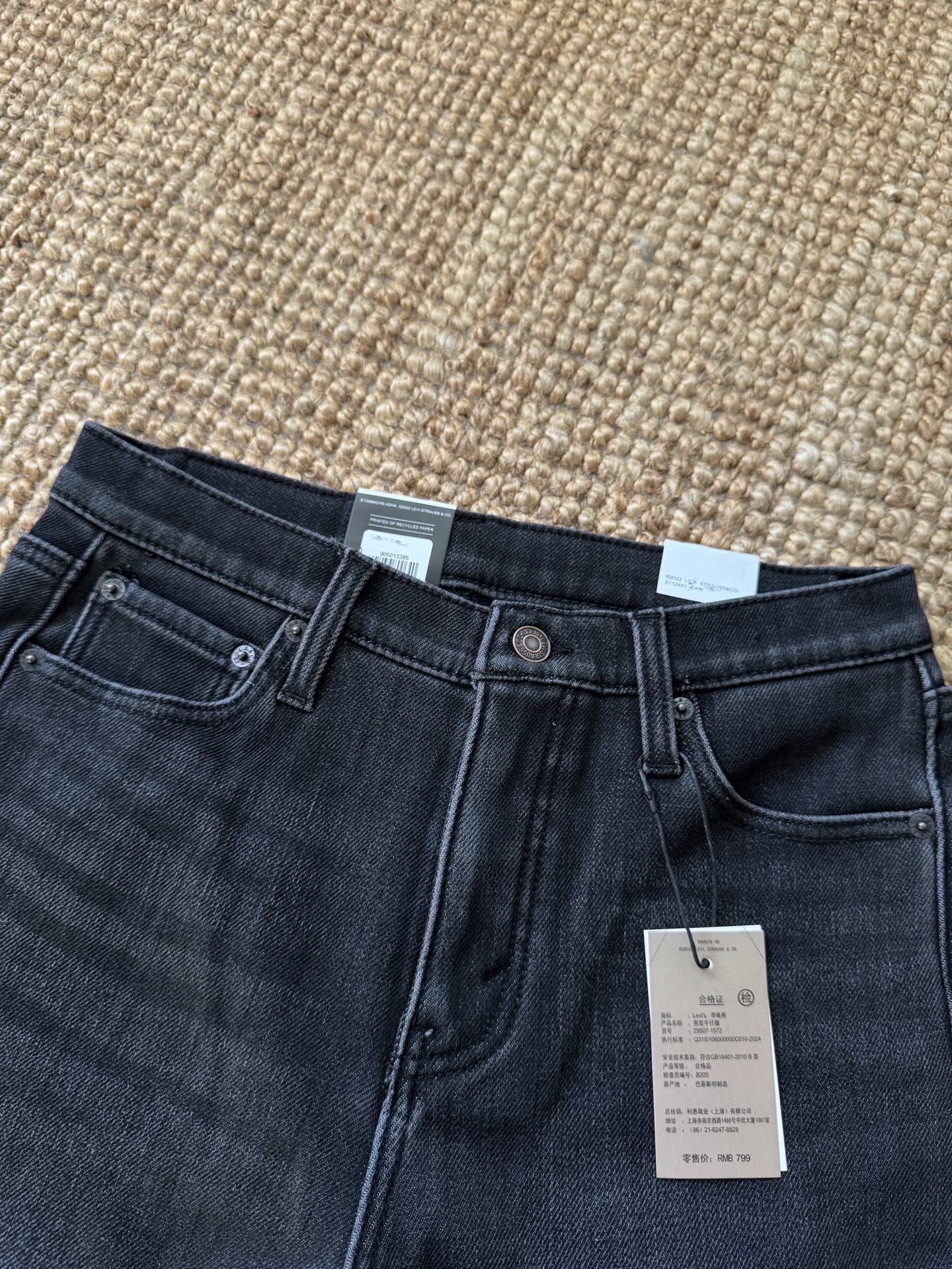 _dog9s5tcT_sUDBVndtLiXmOHg-QVGkjwMC8VRGQ