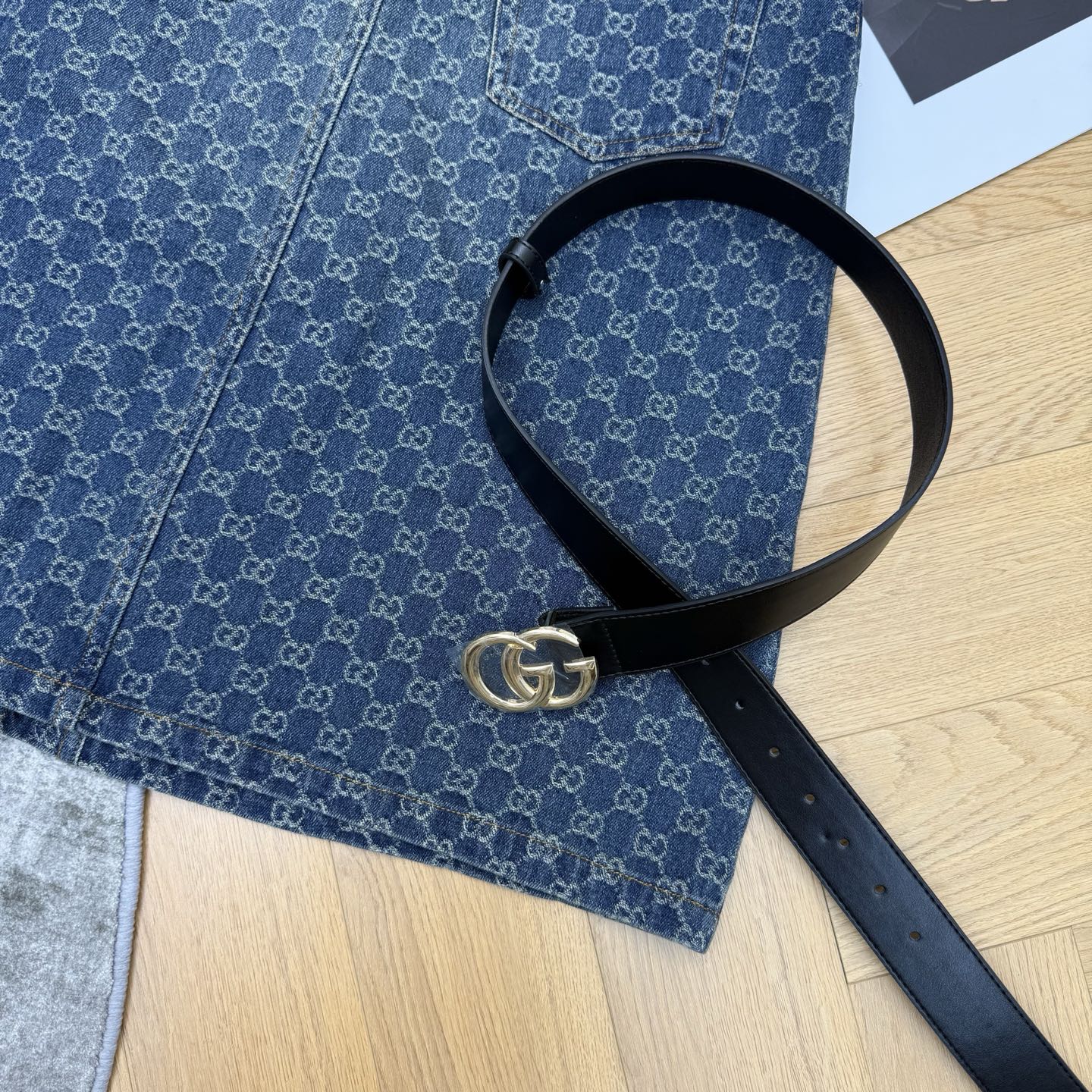 G家 26春夏新款 GG提花渐变牛仔连半裙 满印双G老花做旧复古牛仔面料 复古又时髦！直筒剪裁+可拆卸腰