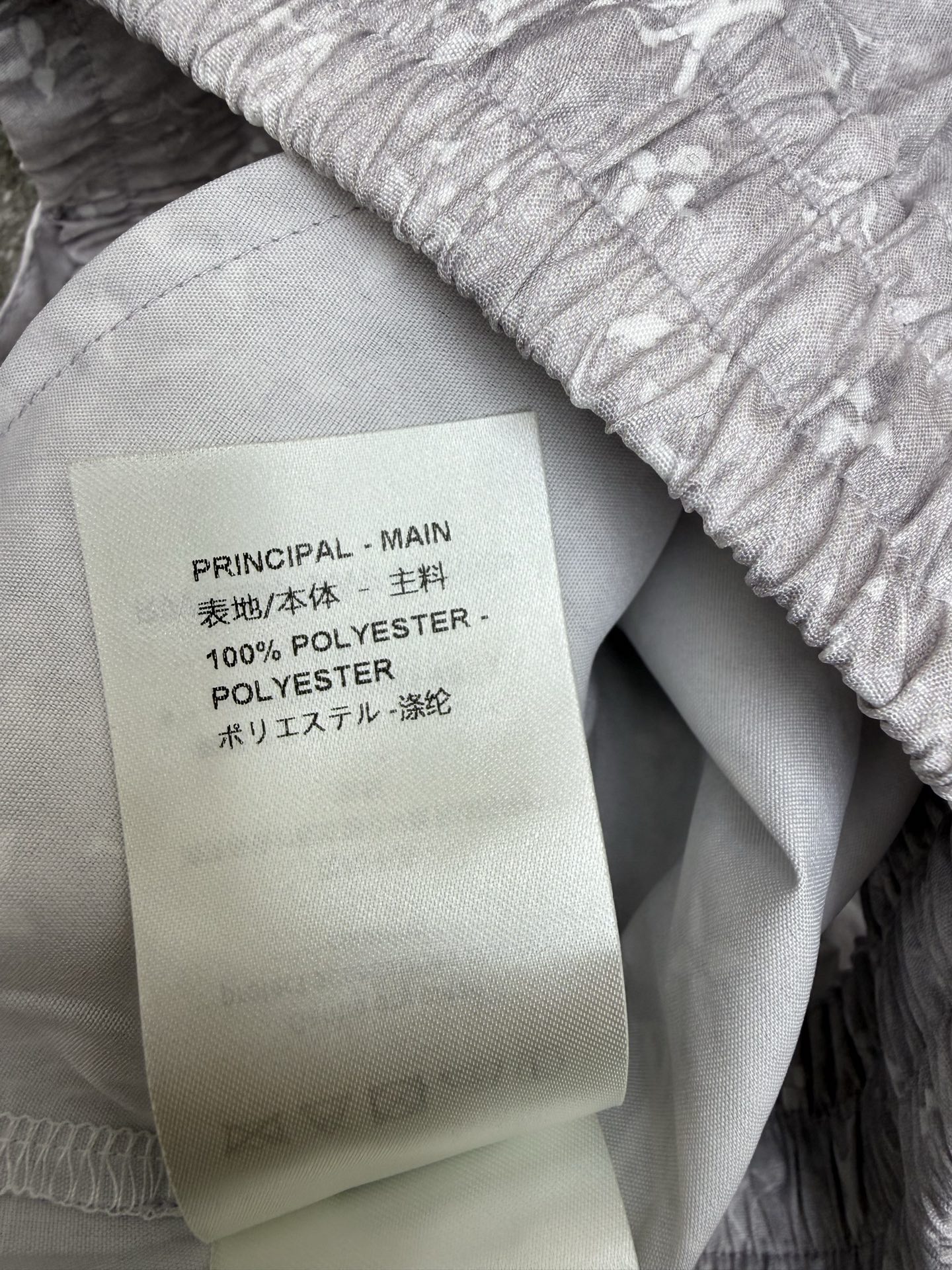 L家 26夏季新款 老花无袖套装 无袖衬衫+高腰阔腿裤 轻薄透气 夏天穿超舒服 老花暗纹低调不张扬 上衣