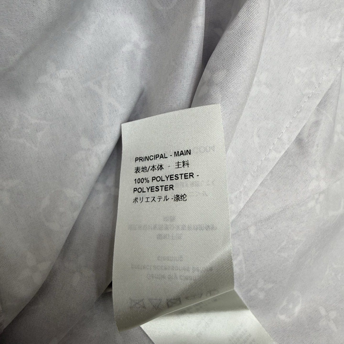 L家 26夏季新款 老花无袖套装 无袖衬衫+高腰阔腿裤 轻薄透气 夏天穿超舒服 老花暗纹低调不张扬 上衣