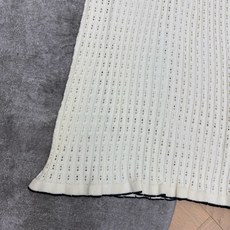 Miu家 26夏季新款 撞色花边镂空针织连衣裙,精选透气竖条镂空针织纱线,肌理细腻通透,夏日上身清爽不闷 Miu家 26夏季新款 撞色花边镂空针织连衣裙,精选透气竖条镂空针织纱线,肌理细腻通透,夏日上身清爽不闷
