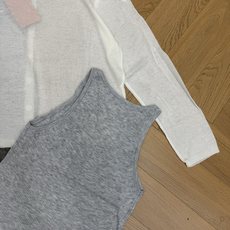 Miu家 26夏季新款 针织开衫两件套,轻薄微透长袖防晒开衫+坑条修身吊带组合,一套搞定夏日穿搭,开衫采 Miu家 26夏季新款 针织开衫两件套,轻薄微透长袖防晒开衫+坑条修身吊带组合,一套搞定夏日穿搭,开衫采