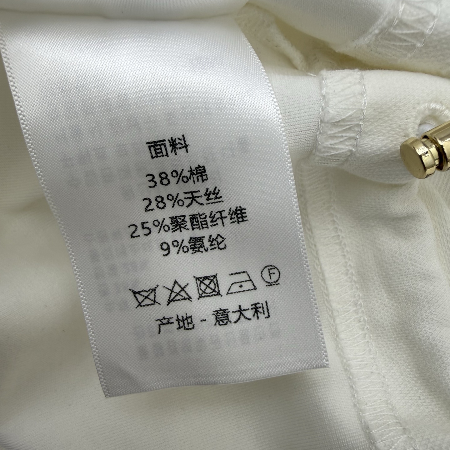 D家 2026夏季新款 无袖Polo短裙套装 轻松打造清爽减龄夏日穿搭 上衣为翻领无袖Polo版型 利落