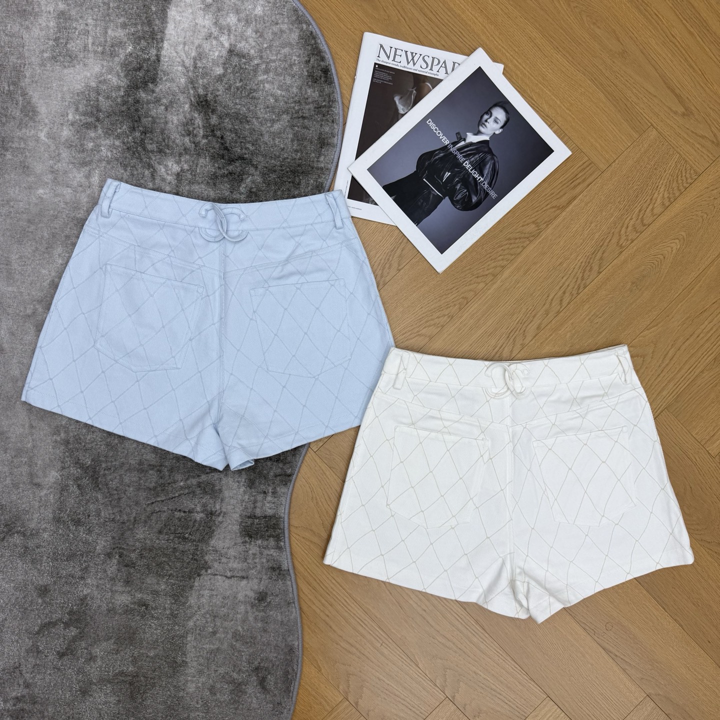 小香家 2026夏季新款 菱格高腰短裤 通体精致的明线菱格纹路走线工整细密 低调奢华 高级质感直接拉满 