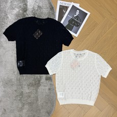 Miu家 26夏季新款 树叶状镂空针织短袖|清爽透气基础款✨通体树叶绞花镂空针织,轻盈通透,自带透气孔隙 Miu家 26夏季新款 树叶状镂空针织短袖|清爽透气基础款✨通体树叶绞花镂空针织,轻盈通透,自带透气孔隙