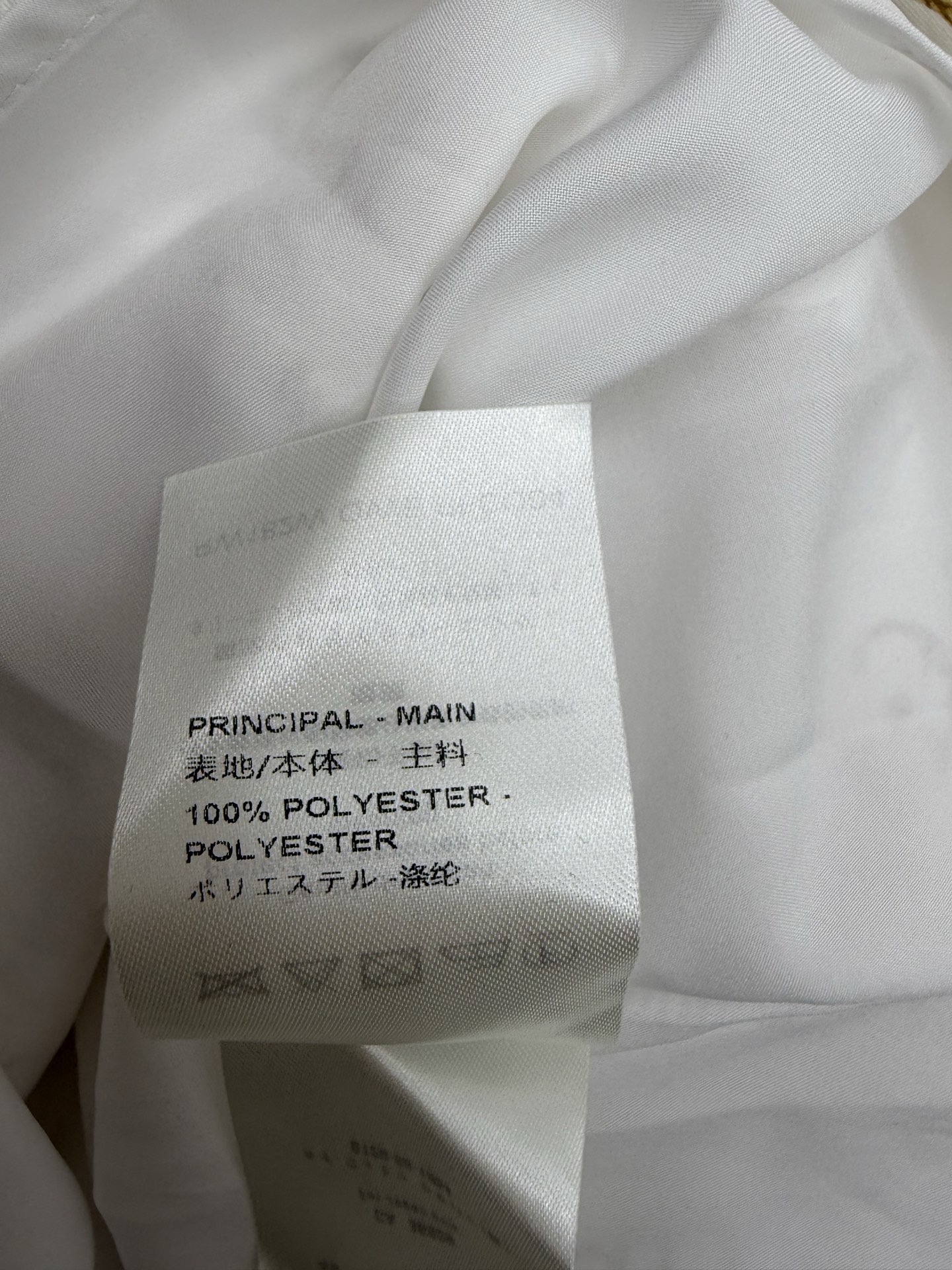 L家 26早秋新款 老花长袖衬衫裙 垂顺滑面料 自带柔和光泽 白底复古老花印花雅致耐看 全开襟单排纽扣设