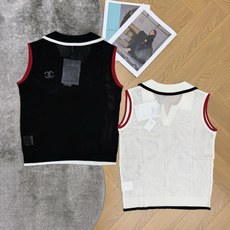 小香家 26夏季新款 Polo无袖针织背心,镂空网眼针织面料,轻盈透气,夏日单穿不闷汗,亲肤软糯。,经典撞色包边设计,黑 小香家 26夏季新款 Polo无袖针织背心,镂空网眼针织面料,轻盈透气,夏日单穿不闷汗,亲肤软糯。,经典撞色包边设计,黑