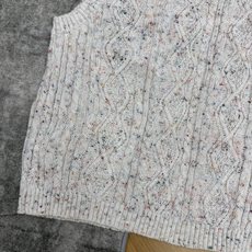 小香家 26早秋新款 杂色绞花针织马甲|温柔复古天花板✨杂点纱线针织面料,软糯亲肤透气不闷,混彩细碎彩点自带慵懒氛围感, 小香家 26早秋新款 杂色绞花针织马甲|温柔复古天花板✨杂点纱线针织面料,软糯亲肤透气不闷,混彩细碎彩点自带慵懒氛围感,
