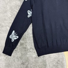 D家 26早秋新款 蝴蝶提花圆领针织开衫|清冷氛围感通勤神衫🦋采用柔软针织面料,细腻软糯轻薄透气,四季都可穿,夏季做空调 D家 26早秋新款 蝴蝶提花圆领针织开衫|清冷氛围感通勤神衫🦋采用柔软针织面料,细腻软糯轻薄透气,四季都可穿,夏季做空调