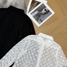 LOUISV*🏠 2026早秋新款 蕾丝领提花衬衣 定制YB进口轻薄透纱材质 质地轻盈顺滑 触感亲肤垂坠 翻领领口 LOUISV*🏠 2026早秋新款 蕾丝领提花衬衣 定制YB进口轻薄透纱材质 质地轻盈顺滑 触感亲肤垂坠 翻领领口