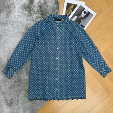 LOUISV*🏠 2026早秋新款 老花牛仔衬衫连衣裙 经典翻领衬衫式牛仔裙 自带复古松弛的轻奢格调 定制水洗牛仔面料 LOUISV*🏠 2026早秋新款 老花牛仔衬衫连衣裙 经典翻领衬衫式牛仔裙 自带复古松弛的轻奢格调 定制水洗牛仔面料