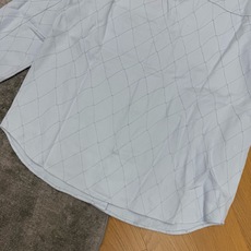 小香家 2026早秋新款 浅蓝色菱格衬衣外套 自带温柔治愈的氛围感 整件衣身布满精致菱格绗绣纹路 走线工整立体 简约的肌 小香家 2026早秋新款 浅蓝色菱格衬衣外套 自带温柔治愈的氛围感 整件衣身布满精致菱格绗绣纹路 走线工整立体 简约的肌