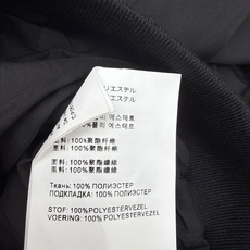 PD家 2026早秋新款 黑色短款连帽拉链外套 简约高级又自带松弛酷感 轻松穿出大长腿既视感 经典连帽搭配抽绳设计 休闲 PD家 2026早秋新款 黑色短款连帽拉链外套 简约高级又自带松弛酷感 轻松穿出大长腿既视感 经典连帽搭配抽绳设计 休闲