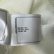 小香家 26早秋新款 Polo领针织长袖上衣,细腻竖坑条面料,修身弹力好,上身显瘦显线条,Polo翻领+半开襟V型门襟, 小香家 26早秋新款 Polo领针织长袖上衣,细腻竖坑条面料,修身弹力好,上身显瘦显线条,Polo翻领+半开襟V型门襟,