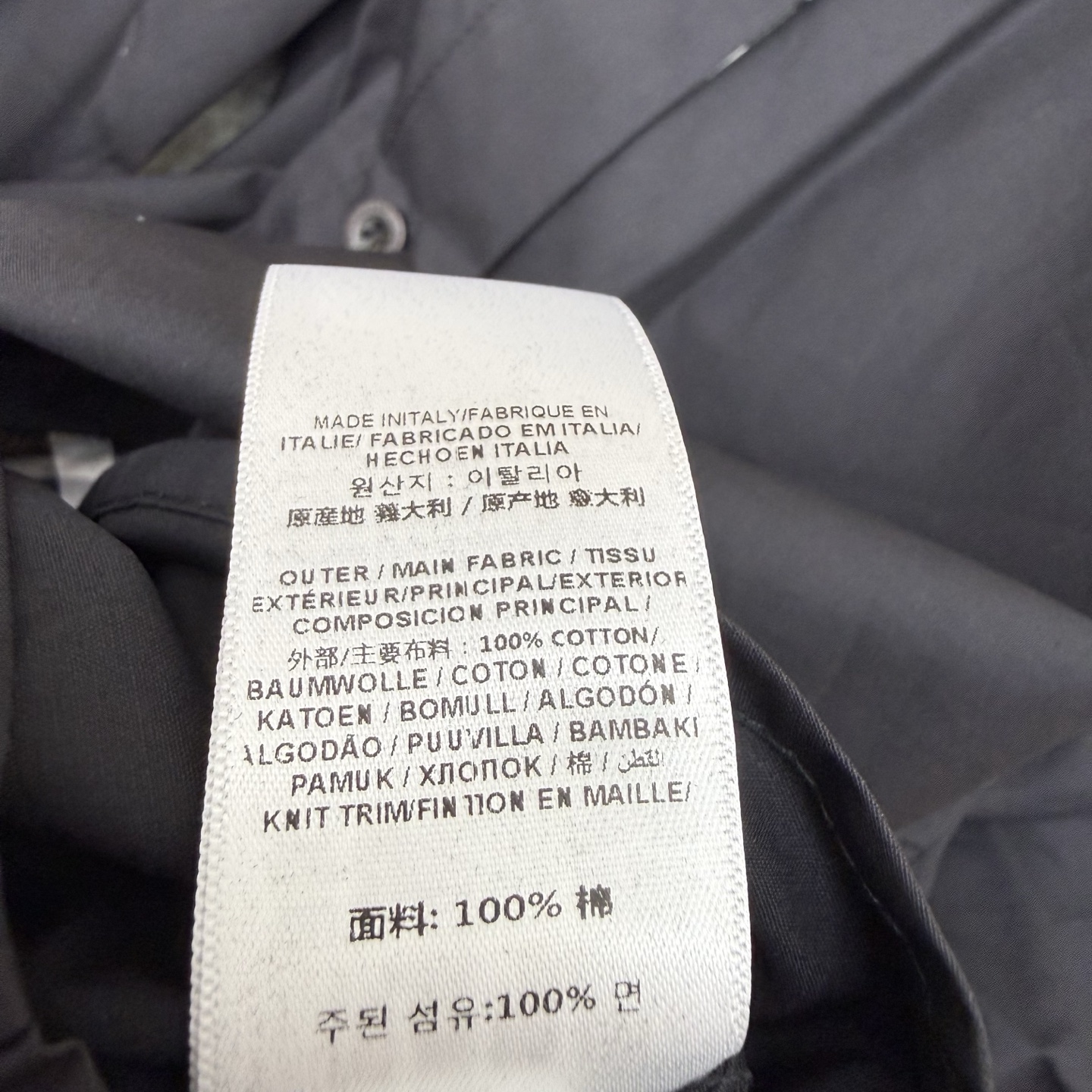 BUR家 26早秋新款 翻领长袖衬衫 挺括棉质面料 利落翻领简约大气 衣身骑士刺绣 低调精致 长袖搭配标准纽扣门襟 宽松 BUR家 26早秋新款 翻领长袖衬衫 挺括棉质面料 利落翻领简约大气 衣身骑士刺绣 低调精致 长袖搭配标准纽扣门襟 宽松