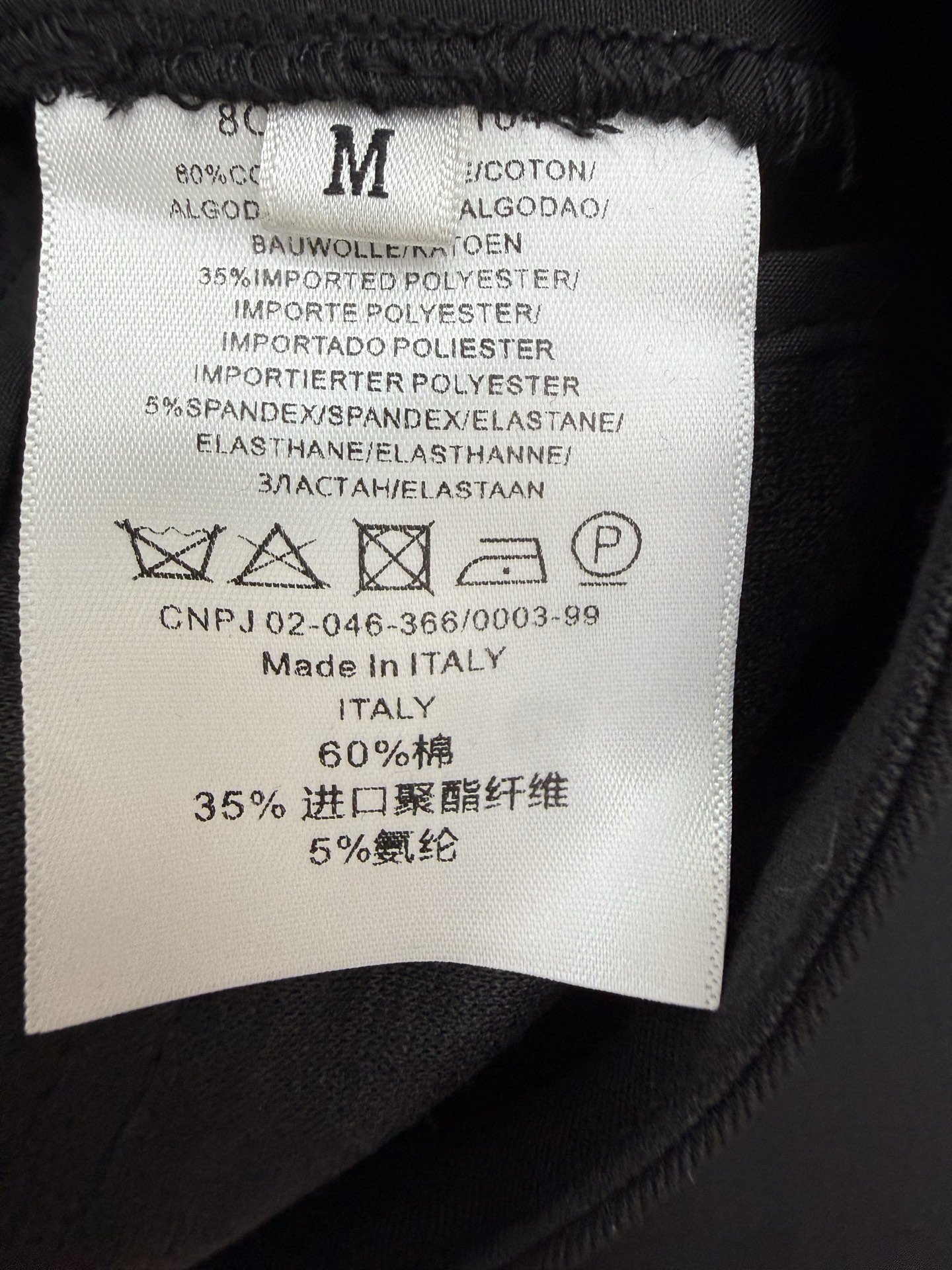 C家 26早秋新款 高腰阔腿长裤 棉质混纺面料 高腰版型搭配金色logo扣 精致利落 斜插口袋实用美观 宽松阔腿裤型 垂