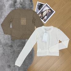 小香家 26早秋新款 双排扣针织开衫,圆领设计,优雅百搭不挑人,门襟双排扣,精致贵气感拉满,门襟竖向肌理纹理,增加细节层 小香家 26早秋新款 双排扣针织开衫,圆领设计,优雅百搭不挑人,门襟双排扣,精致贵气感拉满,门襟竖向肌理纹理,增加细节层