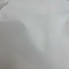 D家 26早秋新款 白色短款小香风外套 白色肌理面料 质感细腻高级 中式小立领搭配领口蝴蝶结+金属蝴蝶结点缀 细节氛围感 D家 26早秋新款 白色短款小香风外套 白色肌理面料 质感细腻高级 中式小立领搭配领口蝴蝶结+金属蝴蝶结点缀 细节氛围感