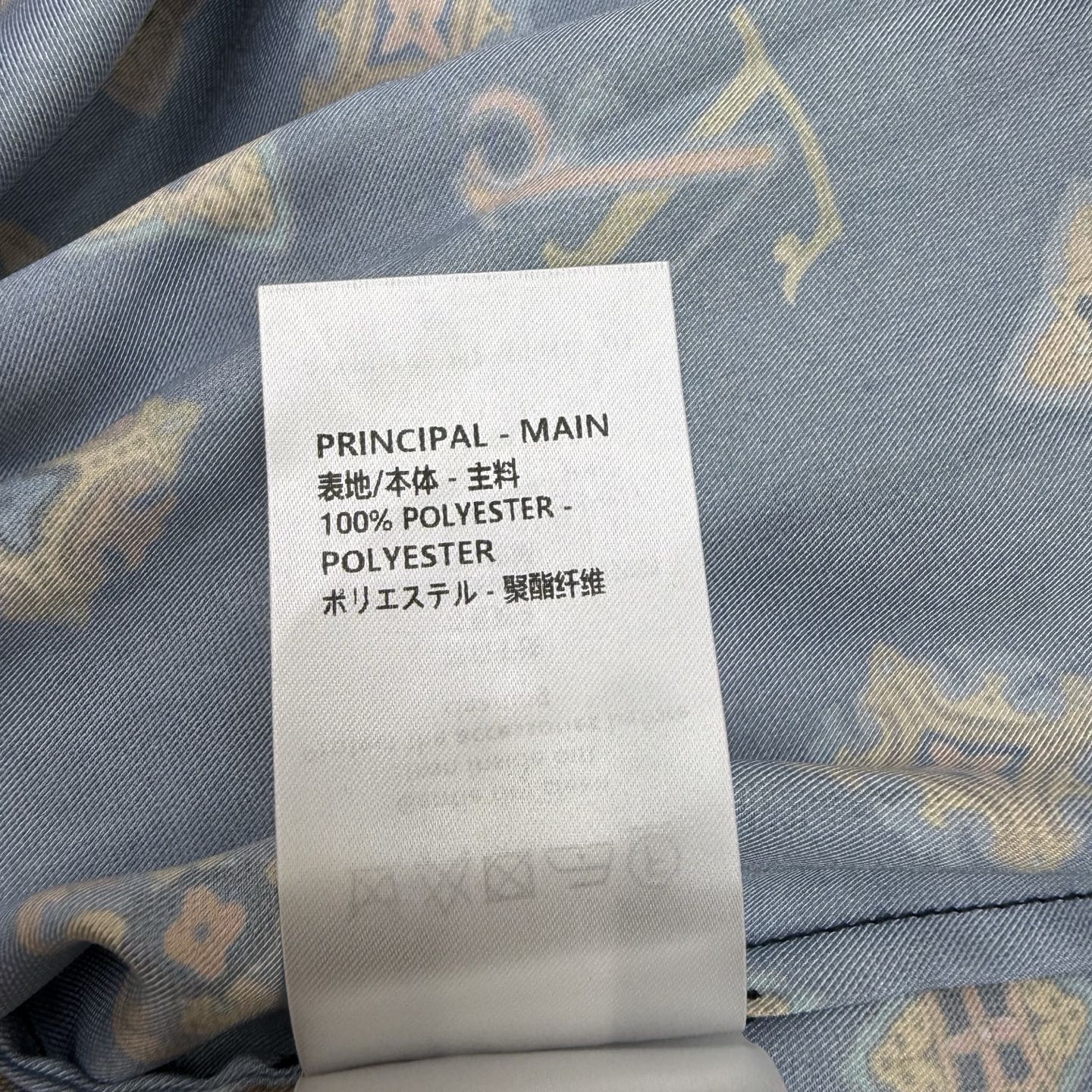 LOUISV*🏠 2026早秋新款 印花衬衫百褶半裙套装 定制YB进口缎面材质 垂顺丝滑 柔和有光泽 沿用翻领单 LOUISV*🏠 2026早秋新款 印花衬衫百褶半裙套装 定制YB进口缎面材质 垂顺丝滑 柔和有光泽 沿用翻领单