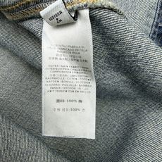 BUR家 26早秋新款 收腰牛仔衬衫外套 经典水洗牛仔棉面料 复古氛围感满满 利落翻领设计 按扣亮眼精致 胸前双口袋细节 BUR家 26早秋新款 收腰牛仔衬衫外套 经典水洗牛仔棉面料 复古氛围感满满 利落翻领设计 按扣亮眼精致 胸前双口袋细节