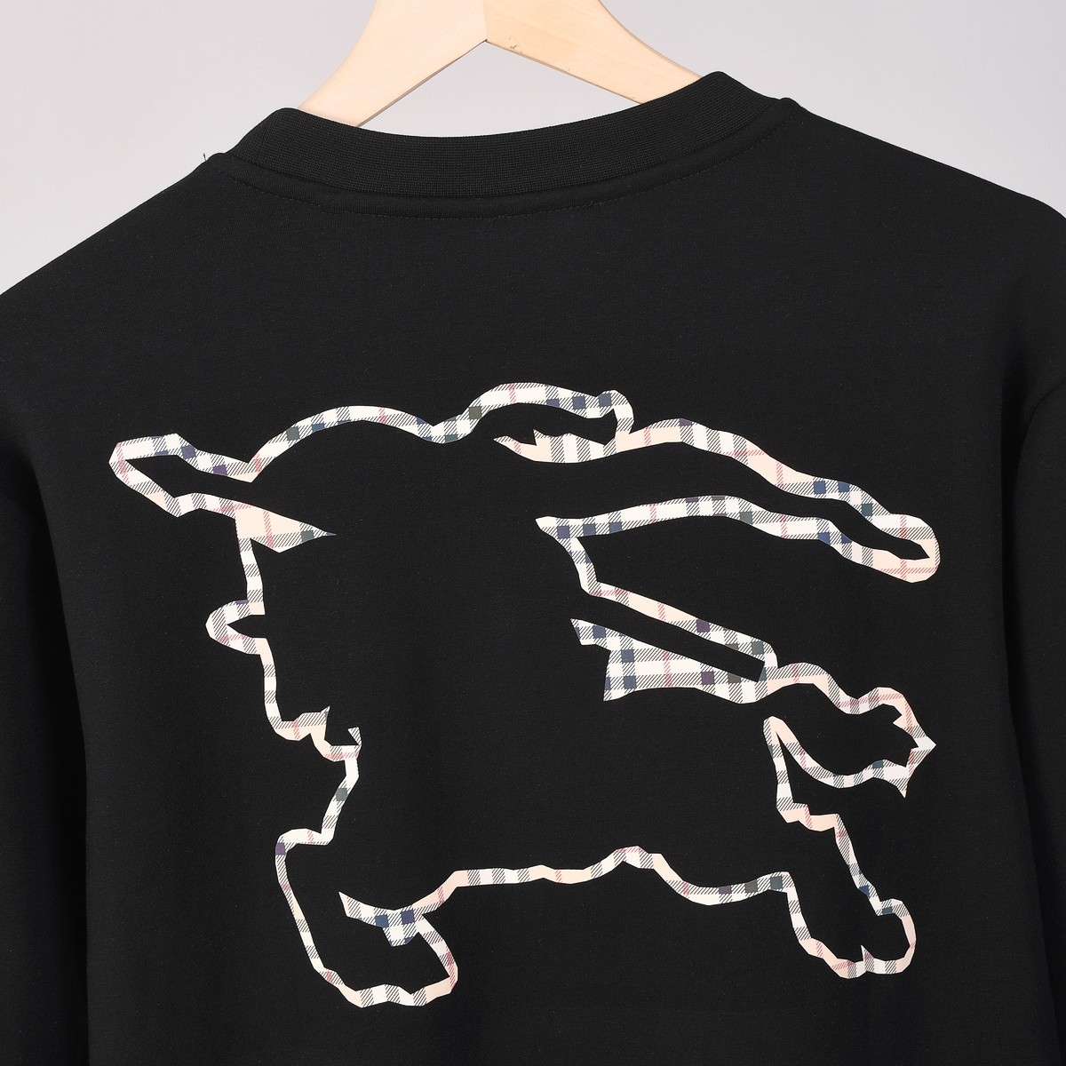 “Black Bolange Hoodie in M-XXL Sizes with 480g Ferret Complex Fabric” - 图片 8