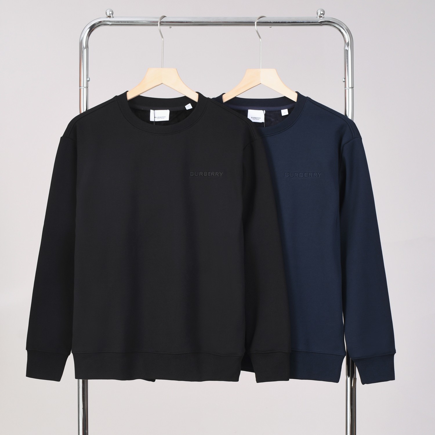 “Black Bolange Hoodie in M-XXL Sizes with 480g Ferret Complex Fabric” - 图片 1