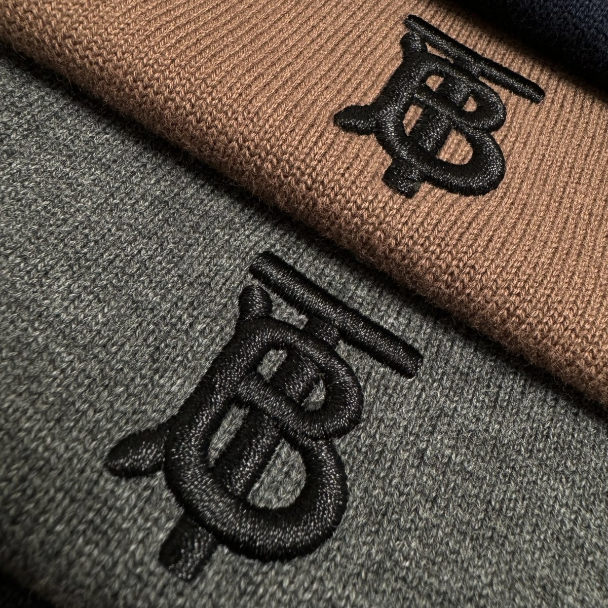113M105#BARBORY EMBROIDERED SWEATER COLOUR: BLACK, CAMEL-COLOURED, DARK GRAY, BOURBON SIZE: M-XXL - 图片 8