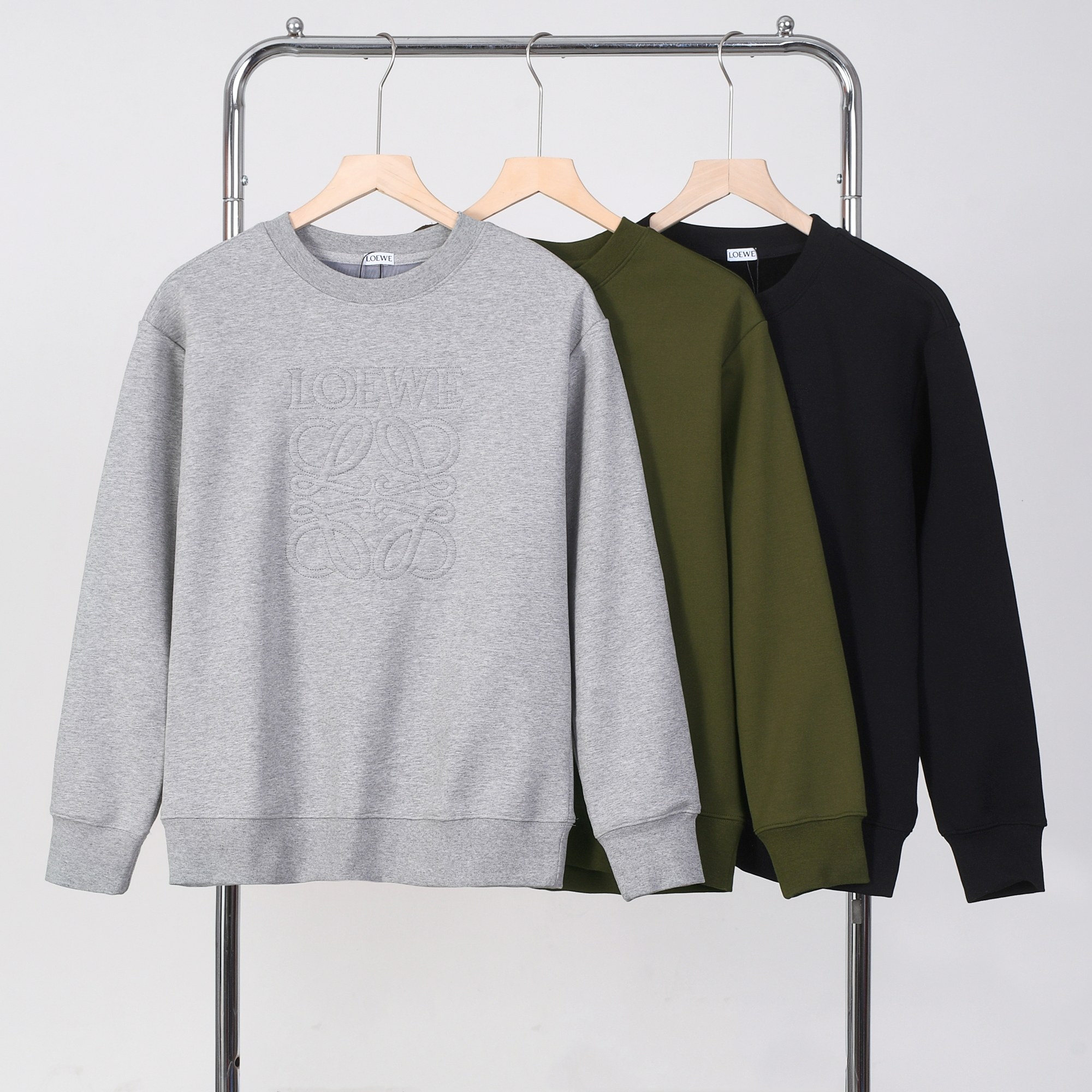 1132,800 #ROYYWEY # VELVET COLLAR COLOUR: BLACK, GRAY, GREEN. SIZE: M-XXL FABRIC: 480 GRAMS OF FERRET COMPLEX