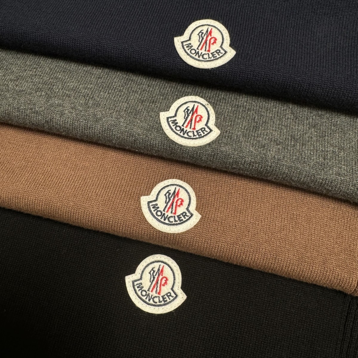 113 M102 # CIRCUMCISED SWEATER COLOUR: BLACK, CAMEL-COLOURED, DARK GRAY, BOURBON SIZE: M-XXL - 图片 9