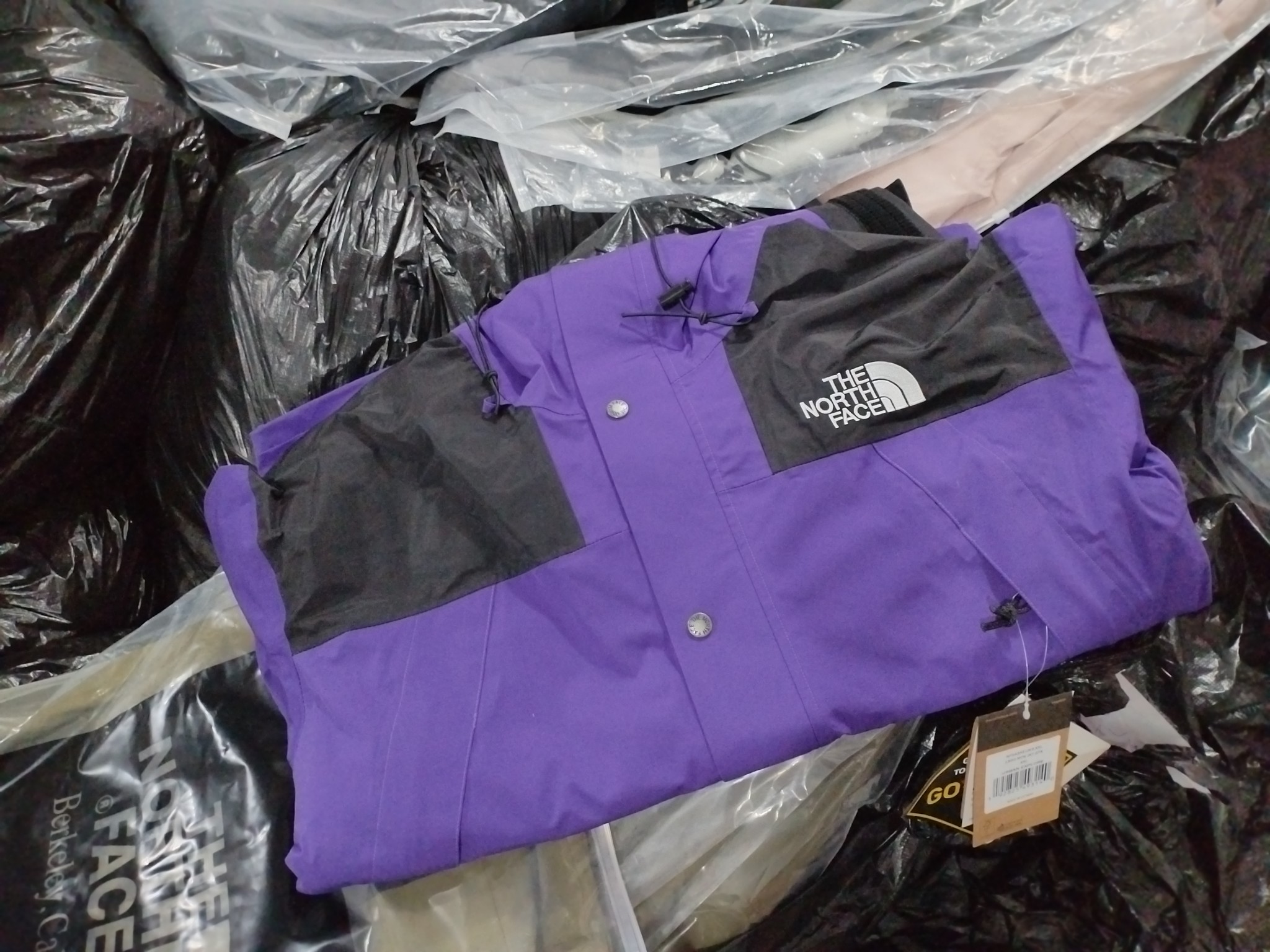 The North Face 1990 Mountain Jacket - Waterproof and Breathable 8 a1726472015629 5547